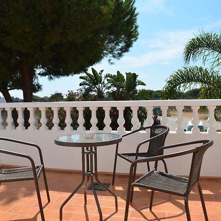 Hostal Cabo Roche Кониль-де-ла-Фронтера Экстерьер фото